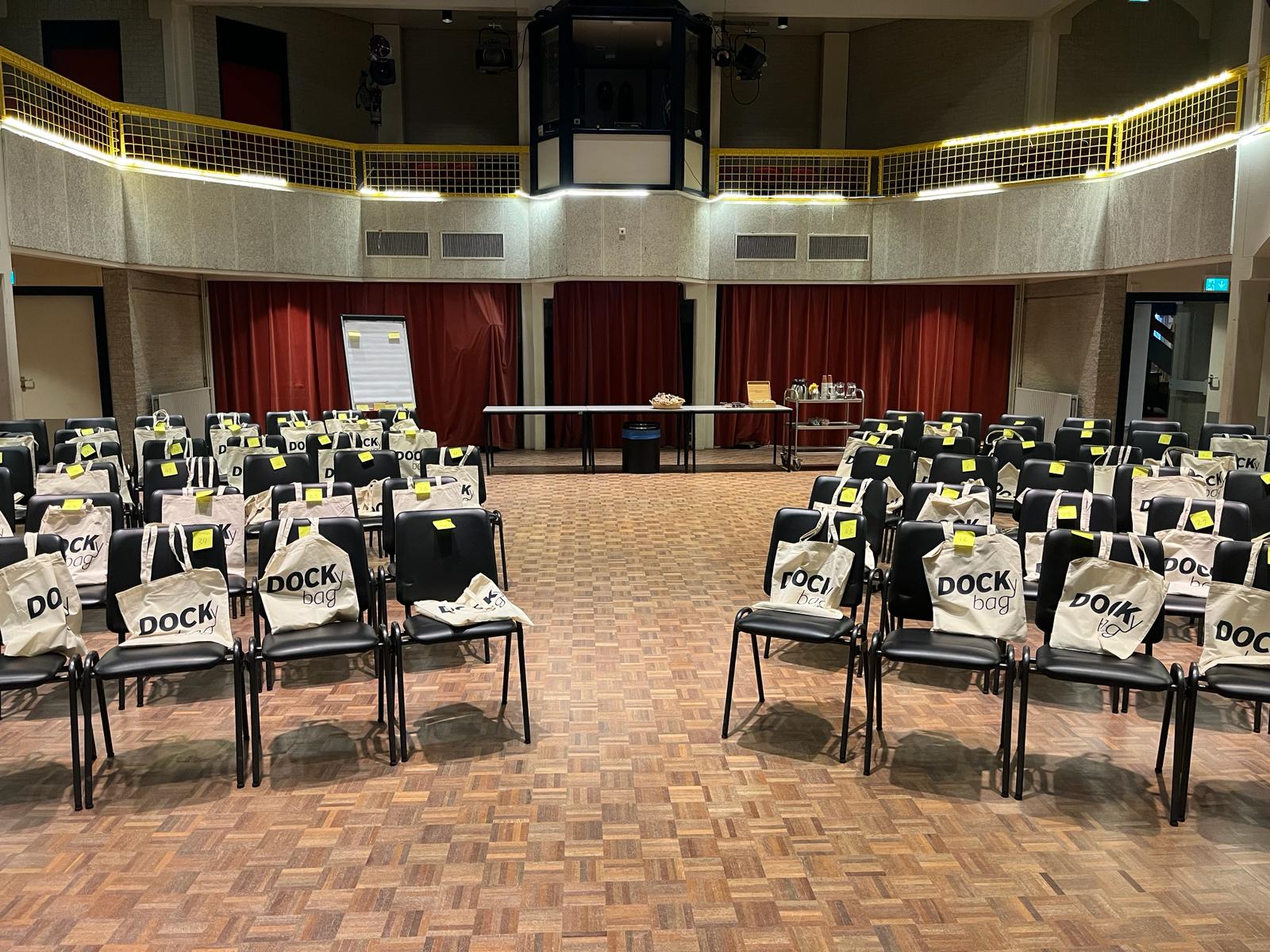 Met aangevulde bagage verlieten de nieuwe stagiairs de DOCK Stagedag