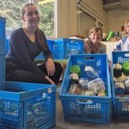 Door de Ontbijttasjes begint elke leerling met een gevulde buik de les
