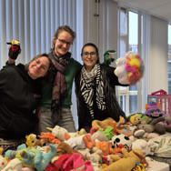 Gezellige start van de weggeefmarkt in wijkcentrum De Zuidhoek