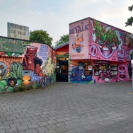 ‘Ondernemingsdroom’ keert terug voor jongeren in Amsterdam Centrum