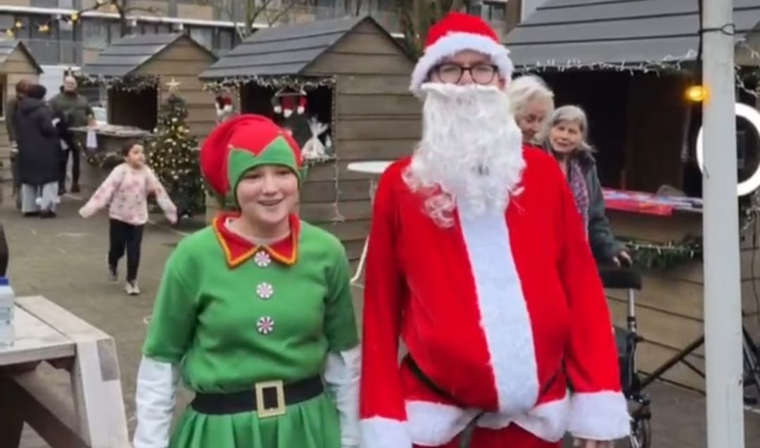 Kerstmarkt Jongerenwerk Zaanstad: waar buurt en warmte samenkomen