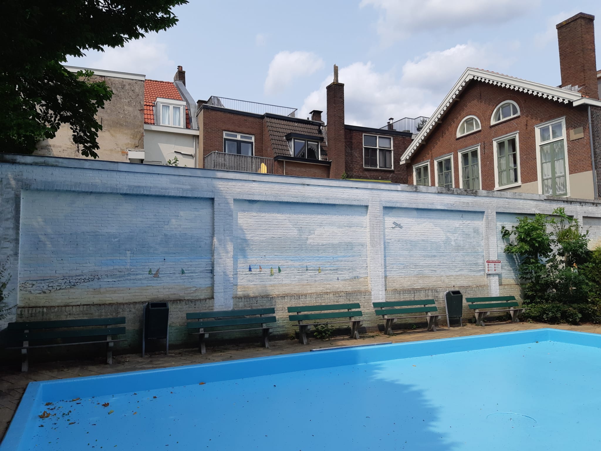 Speeltuinmakers uitwisseling op 26 juni 2025; spetterbadjes onder vuur.