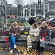 Opening Buddybankje Elandsgracht Amsterdam