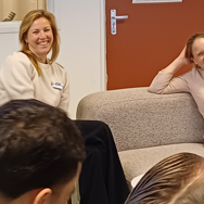 Burgemeester Schouten op werkbezoek bij JIP Rotterdam Noord