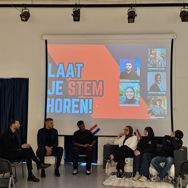 Jongeren in Amsterdam laten hun stem horen over politiek en verbinding
